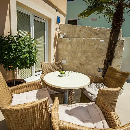 Sebenicum Appartement *