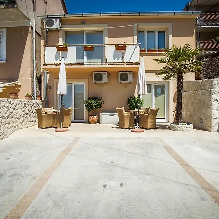 Appartement Sebenicum *