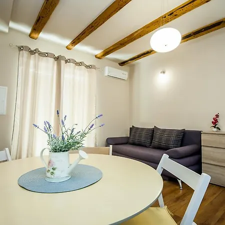 Sebenicum Appartement *