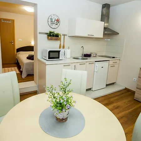 Appartement Sebenicum *