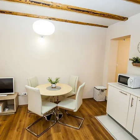 Appartement Sebenicum