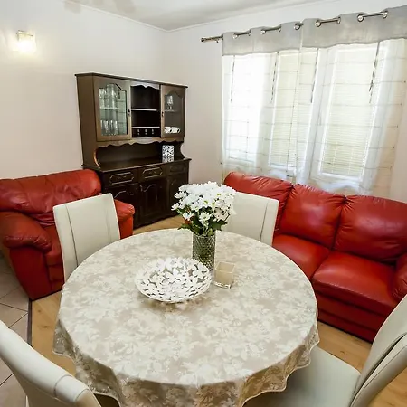 Appartement Sebenicum