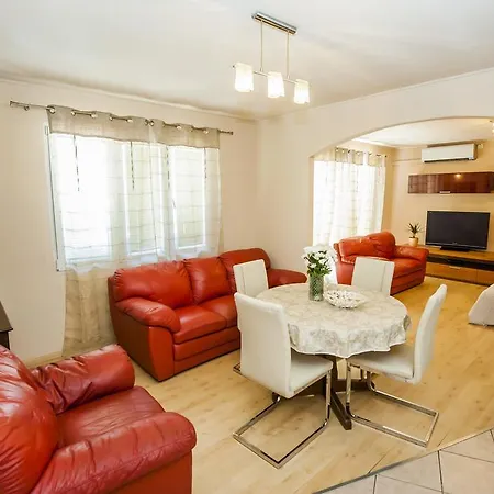 Sebenicum Appartement *