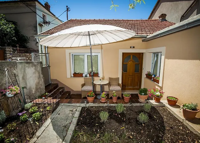 Sebenicum Lägenhet Šibenik