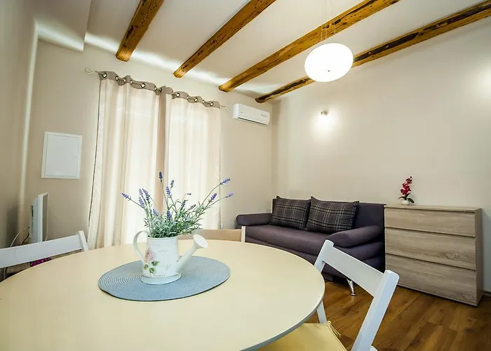 Sebenicum Lägenhet *