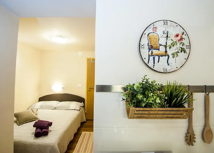 Sebenicum 시베니크